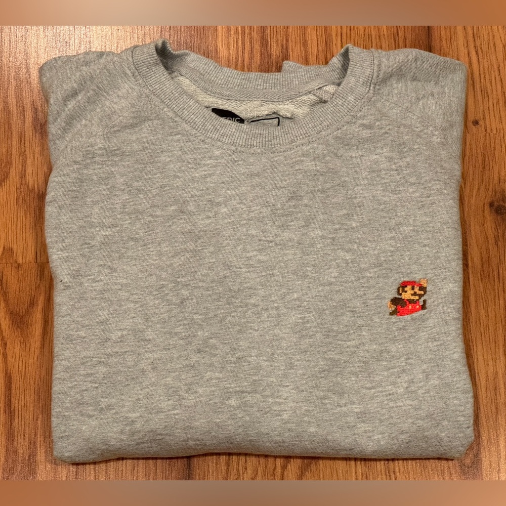 Dedicated x Nintendo Embroidered Luigi Organic Cotton Sweatshirt, M